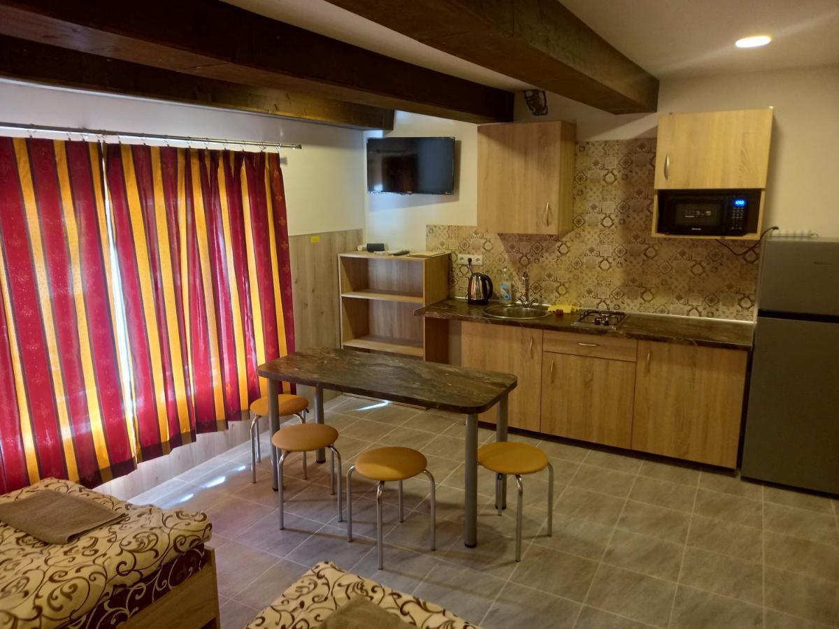 Rooms For Rent Паневежис Экстерьер фото